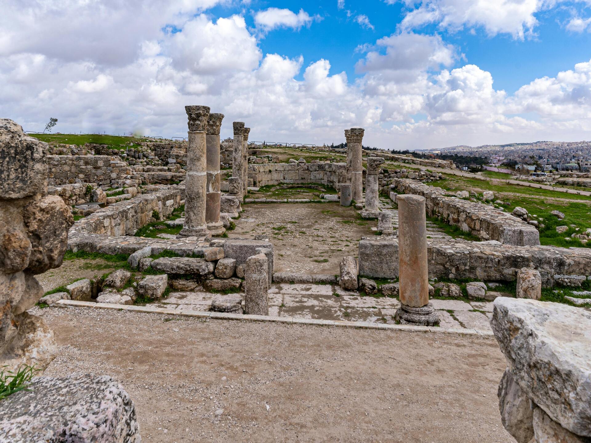 pexels-wanderthisplanet-11618757