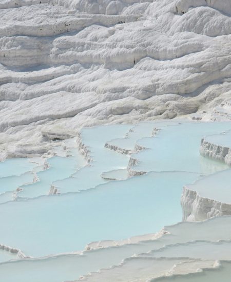 arnaud-civray-XK3RI8OCmpg-unsplash