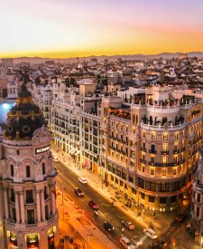 florian-wehde-WBGjg0DsO_g-unsplash