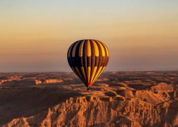 michael-starkie-Dh8yOZnctpU-unsplash